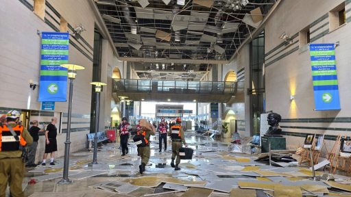 IDF द्वारा ईरान के परमाणु रिएक्टर को नष्ट करने के बाद मिसाइल ने इजरायल के मुख्य अस्पताल पर हमला किया; नेतन्याहू ने चेतावनी दी, 'तेहरान को इसकी कीमत चुकानी पड़ेगी'